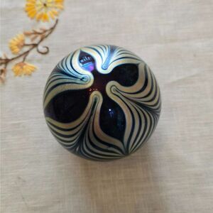 Vintage Kent Fiske Iridescent Pulled Feather Art Glass